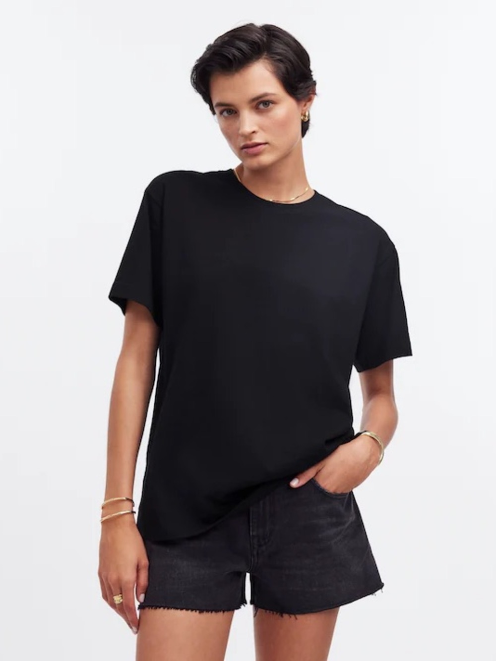 nu-in 
 Crewneck Short Sleeve Tee - Picture 3 of 5